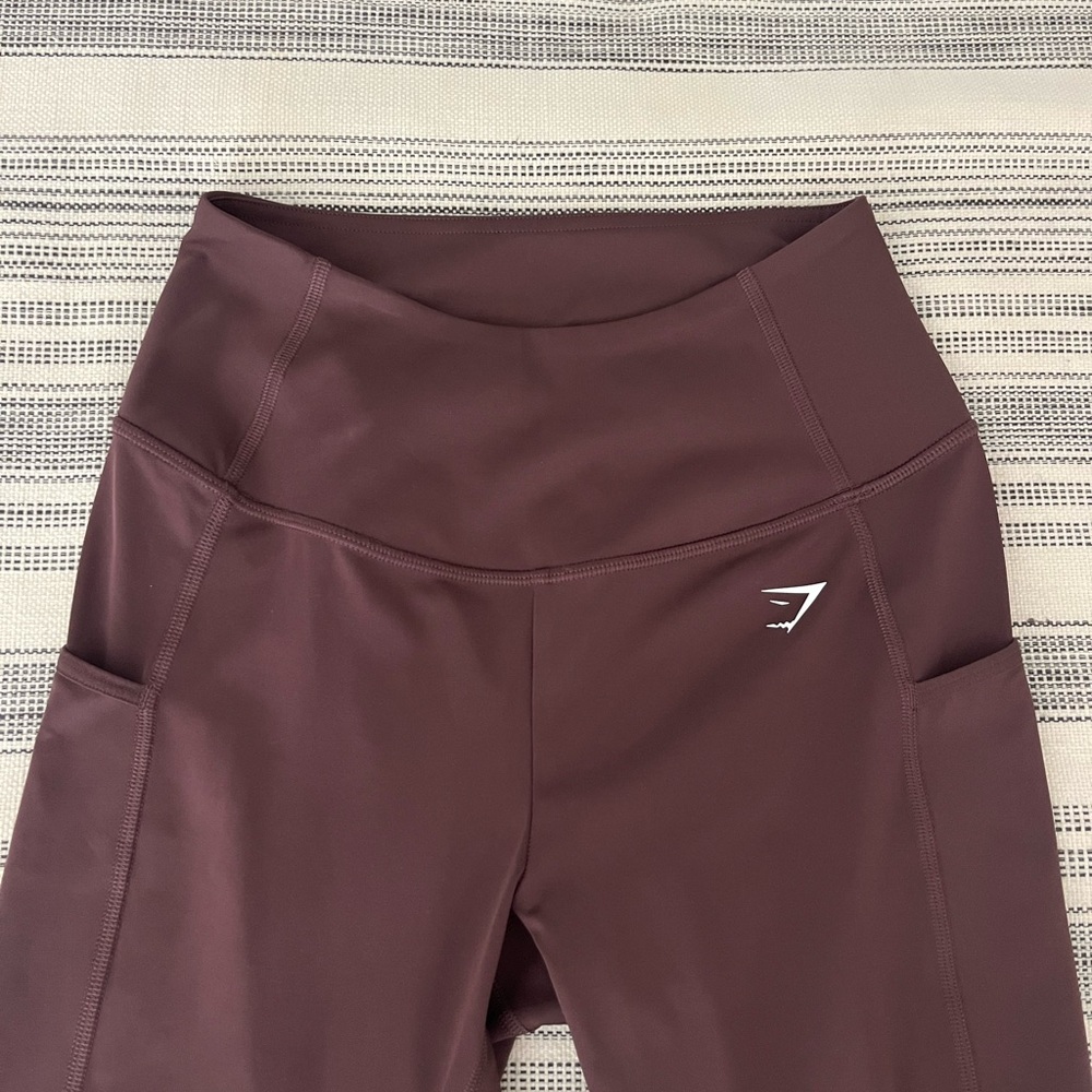 Gymshark Seamless Leggings in Deep Maroon